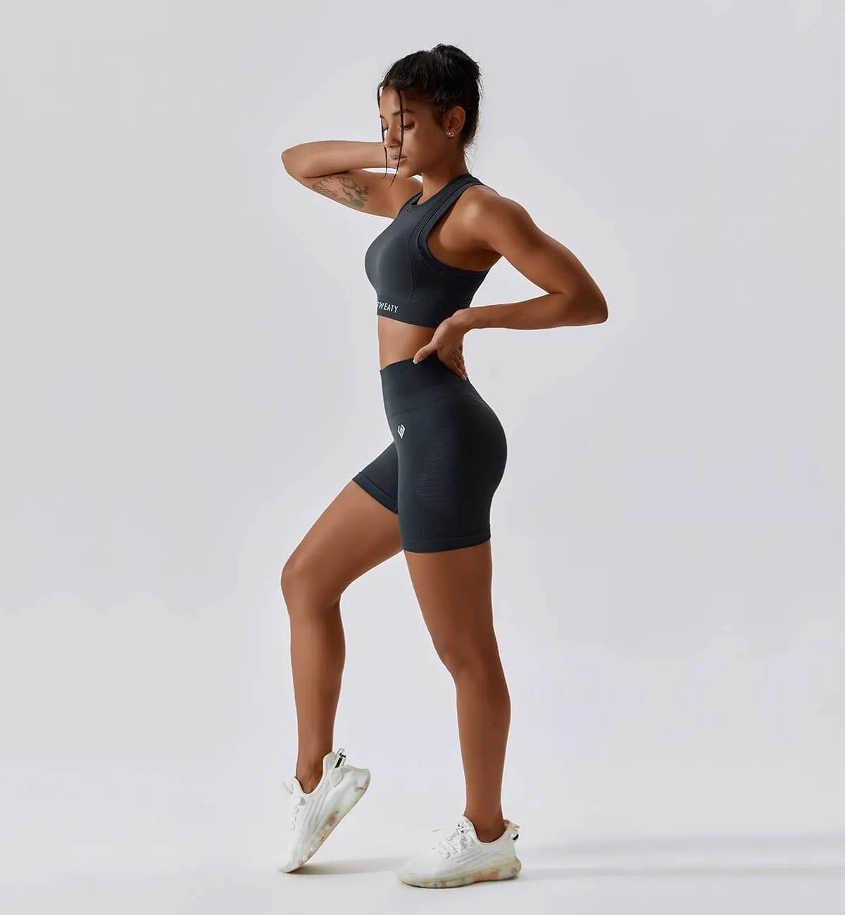 Air Flow Training Cropped Tank-Shadow Gray