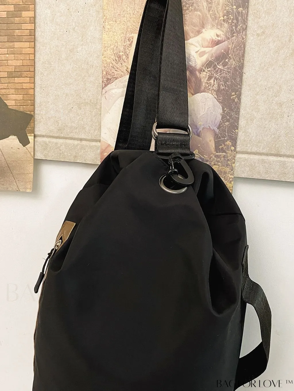 BagForLove - Blue Unisex Shoulder Bag: Simplistic Design, Zipper Closure, Multiple Pockets, Ample Capacity