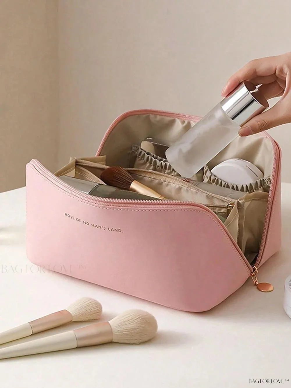BagForLove - Stylish Toiletry Kit for Her - Portable and Space-Saving Design