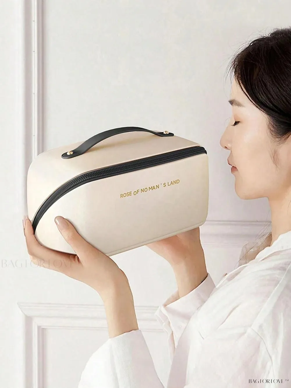 BagForLove - Stylish Toiletry Kit for Her - Portable and Space-Saving Design