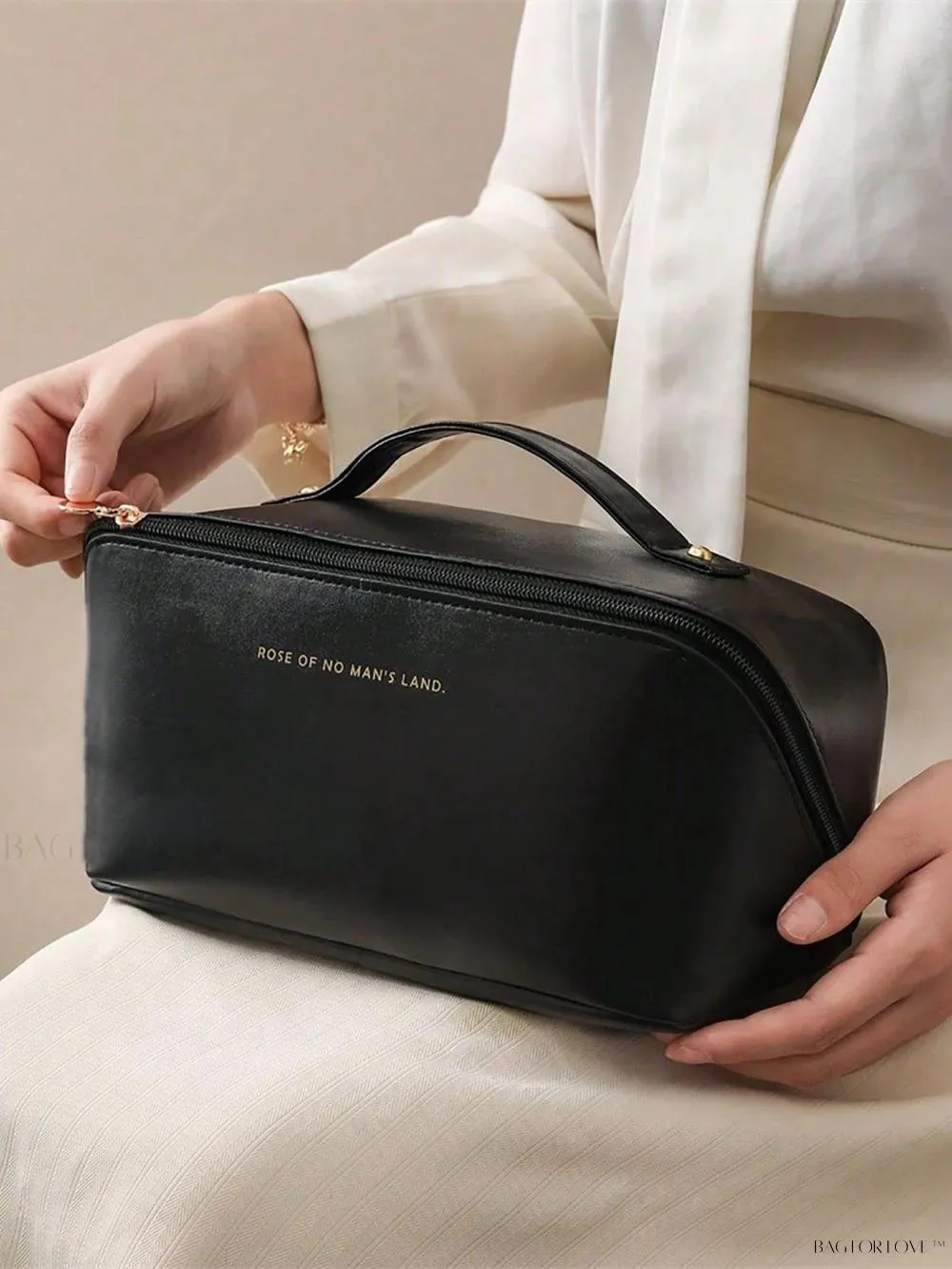 BagForLove - Stylish Toiletry Kit for Her - Portable and Space-Saving Design