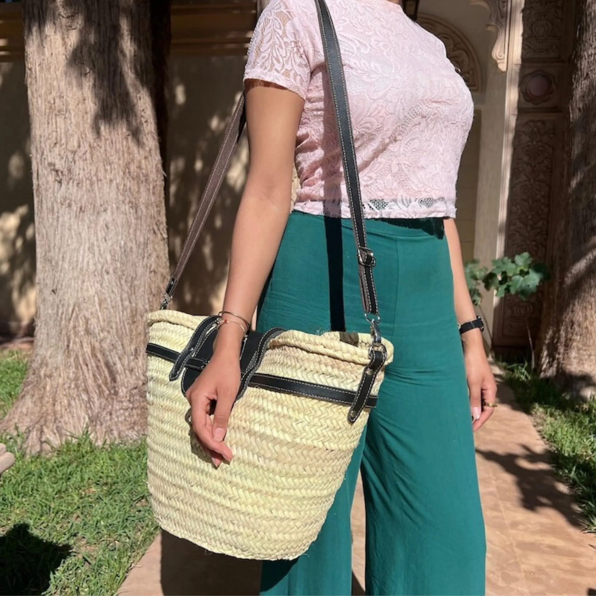 Beach Bag, woven palm leaves, handmade large straw french baskets with leather straps