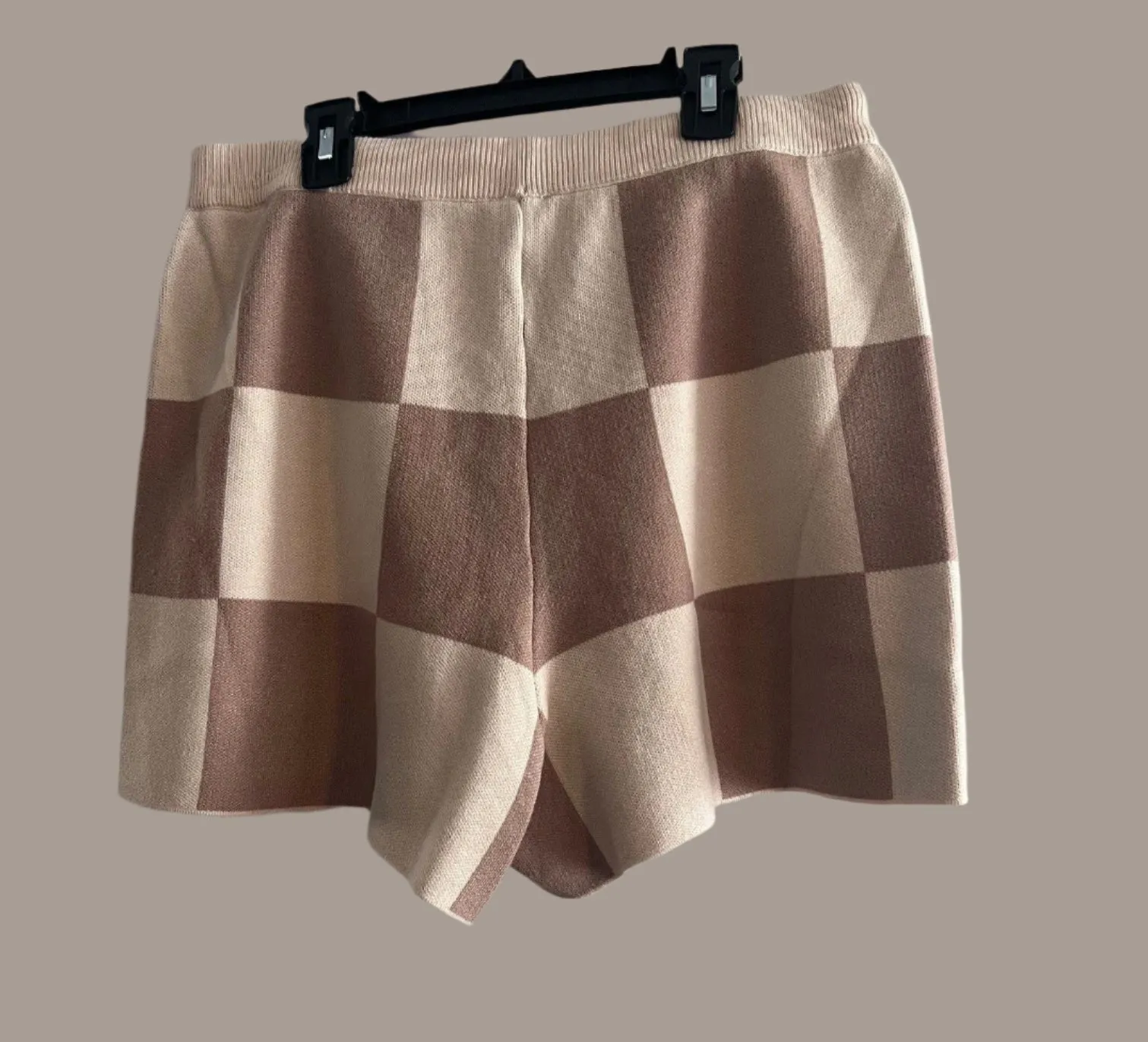 Checkered  Woven Short