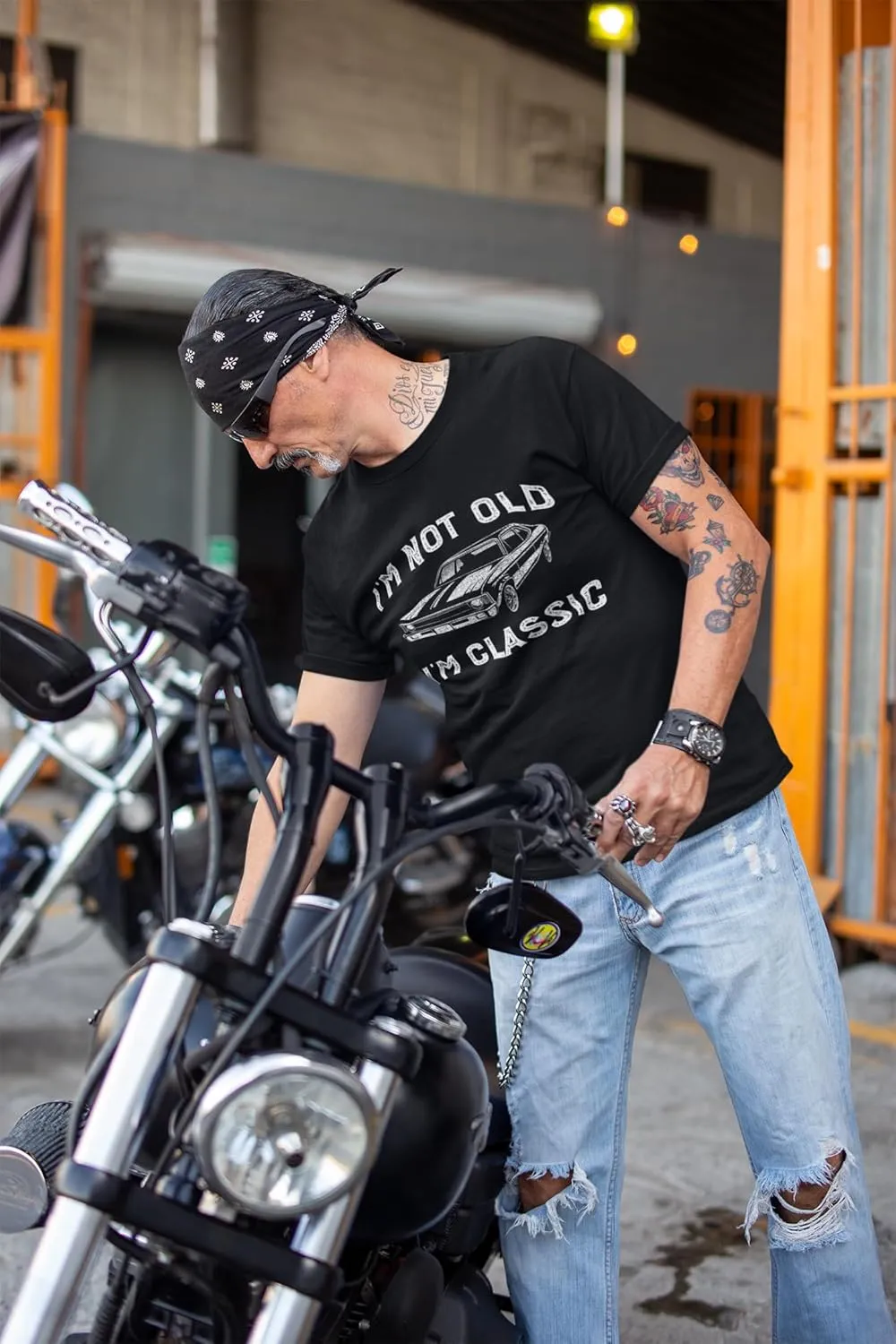 I'm Not Old I'm Classic Funny Car Graphic T-Shirt for Mens Womens Short Sleeve T Shirt
