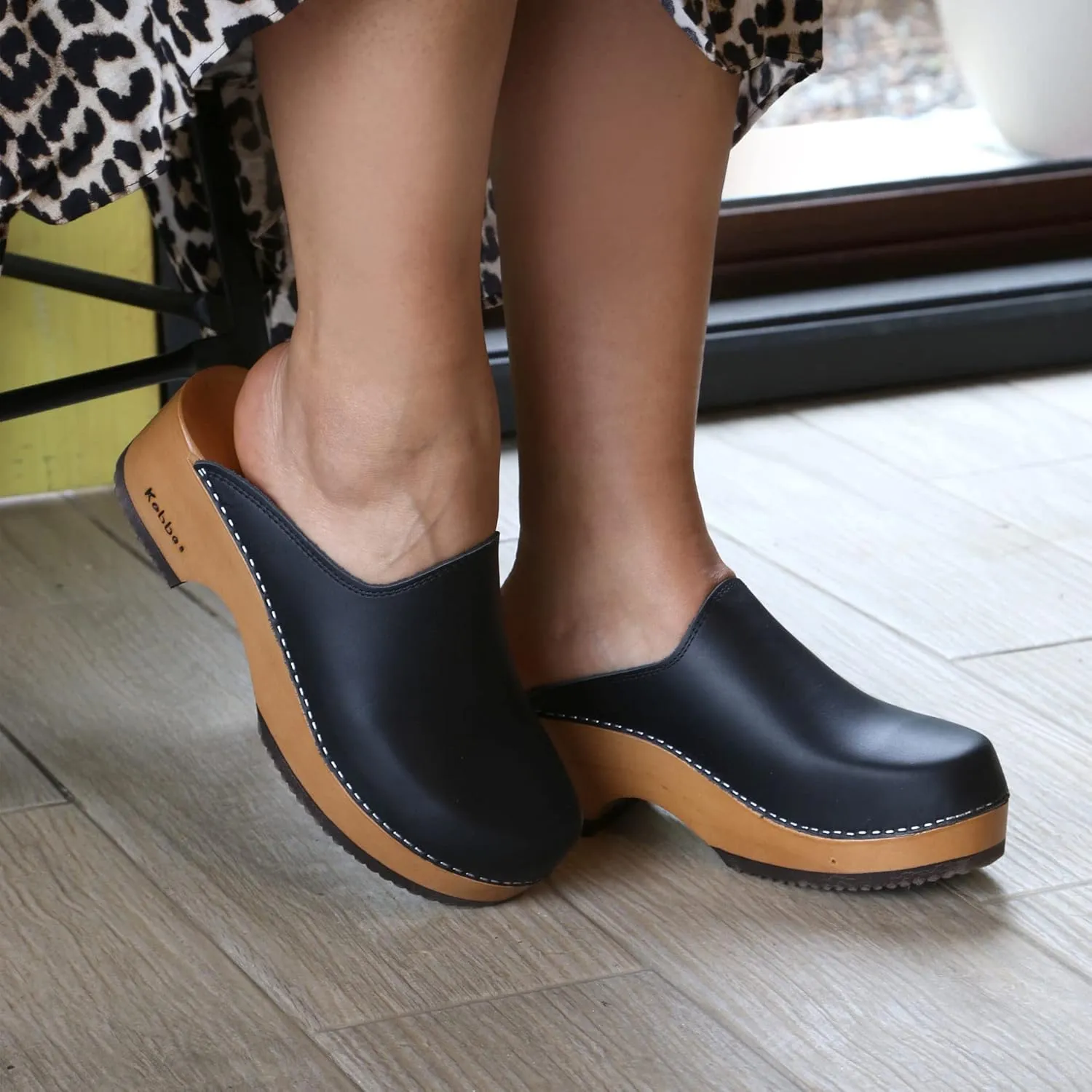 Kebba Edith - Handmade Wooden Clogs with Genuine Leather | Arch Support and Comfortable Fit | Chilean Tepa Platform and EVA Sole |Made in Villarrica, Chile