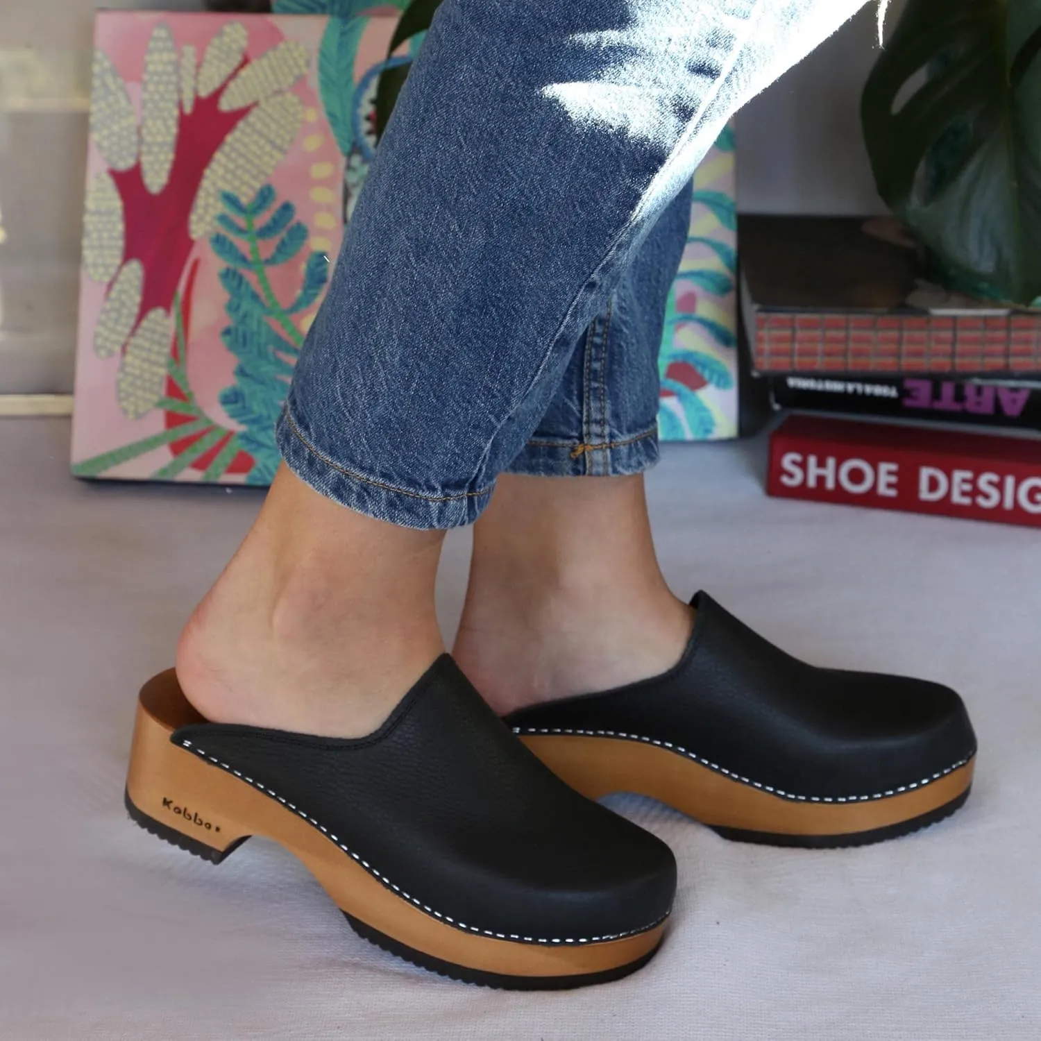 Kebba Edith - Handmade Wooden Clogs with Genuine Leather | Arch Support and Comfortable Fit | Chilean Tepa Platform and EVA Sole |Made in Villarrica, Chile