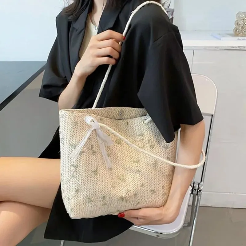 Large Capacity Straw One-Shoulder Beach Tote