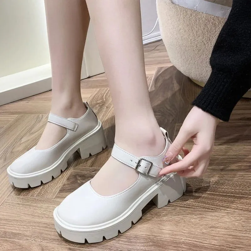 Lolita Shoes Japanese Girl Platform Black high heels fashion Round Toe Mary Jane Women Patent faux Leather Student Cosplay Shoes