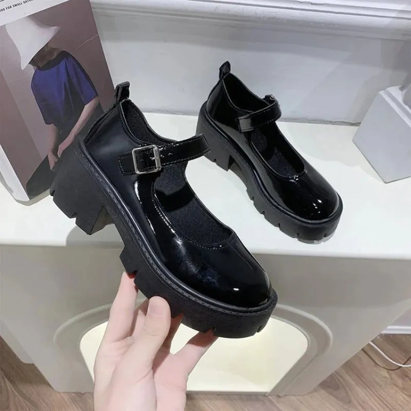 Lolita Shoes Japanese Girl Platform Black high heels fashion Round Toe Mary Jane Women Patent faux Leather Student Cosplay Shoes
