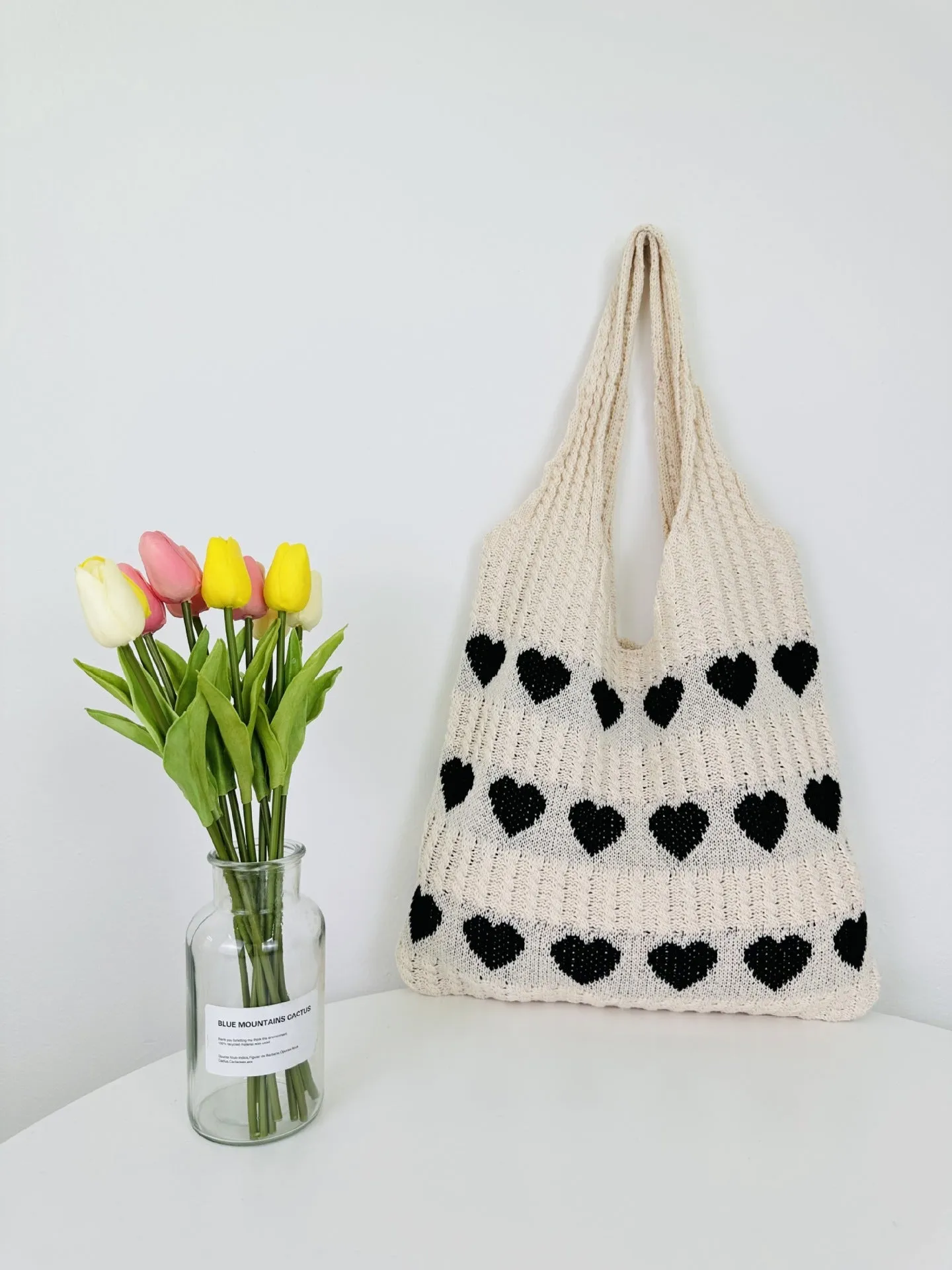 Love Heart Pattern Woven Large Capacity Shoulder Bags