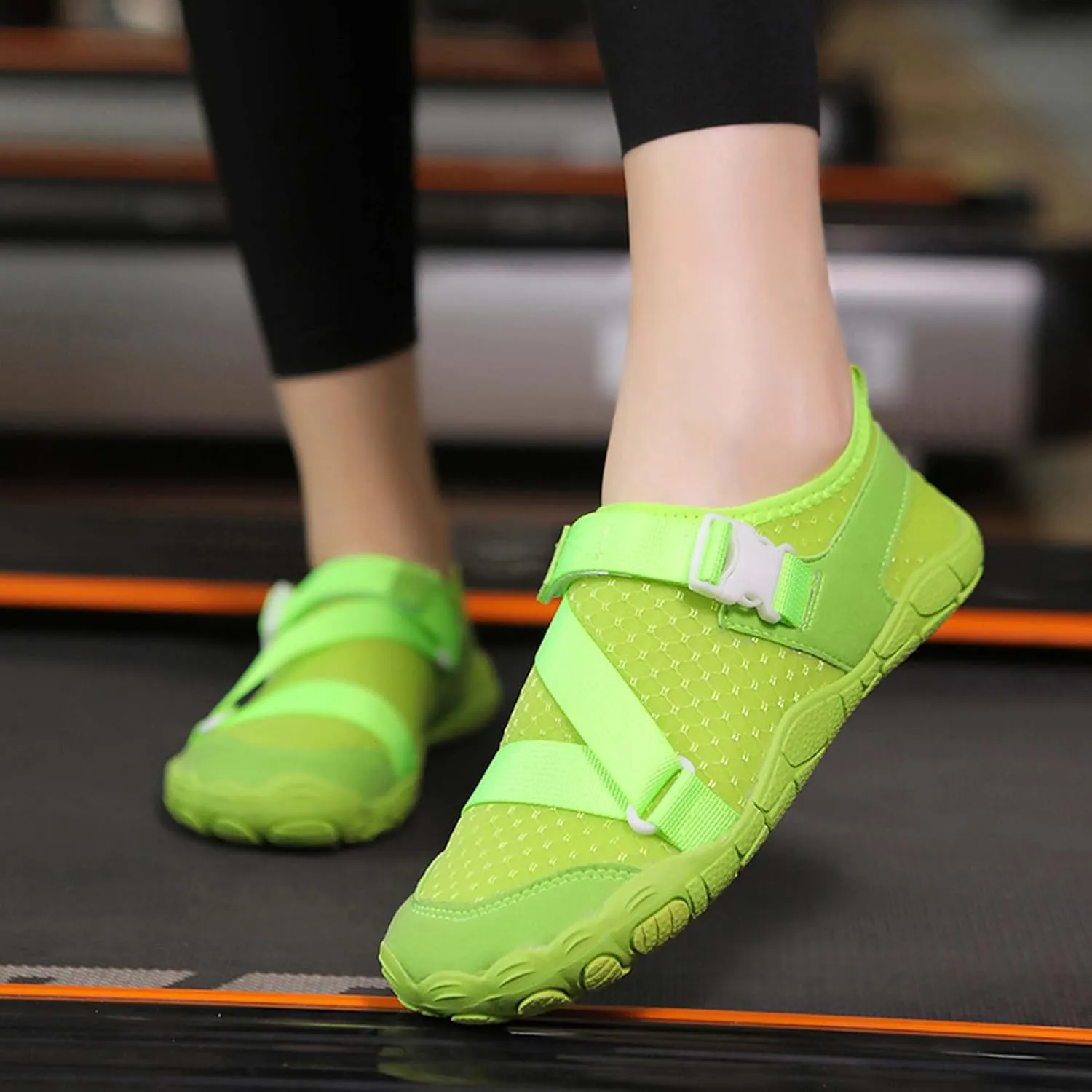 Men Women Barefoot Water Shoes Waterproof Quick Dry Beach Swimming Surfing Water Sports Shoes for Indoor Yoga Fitness or Hiking