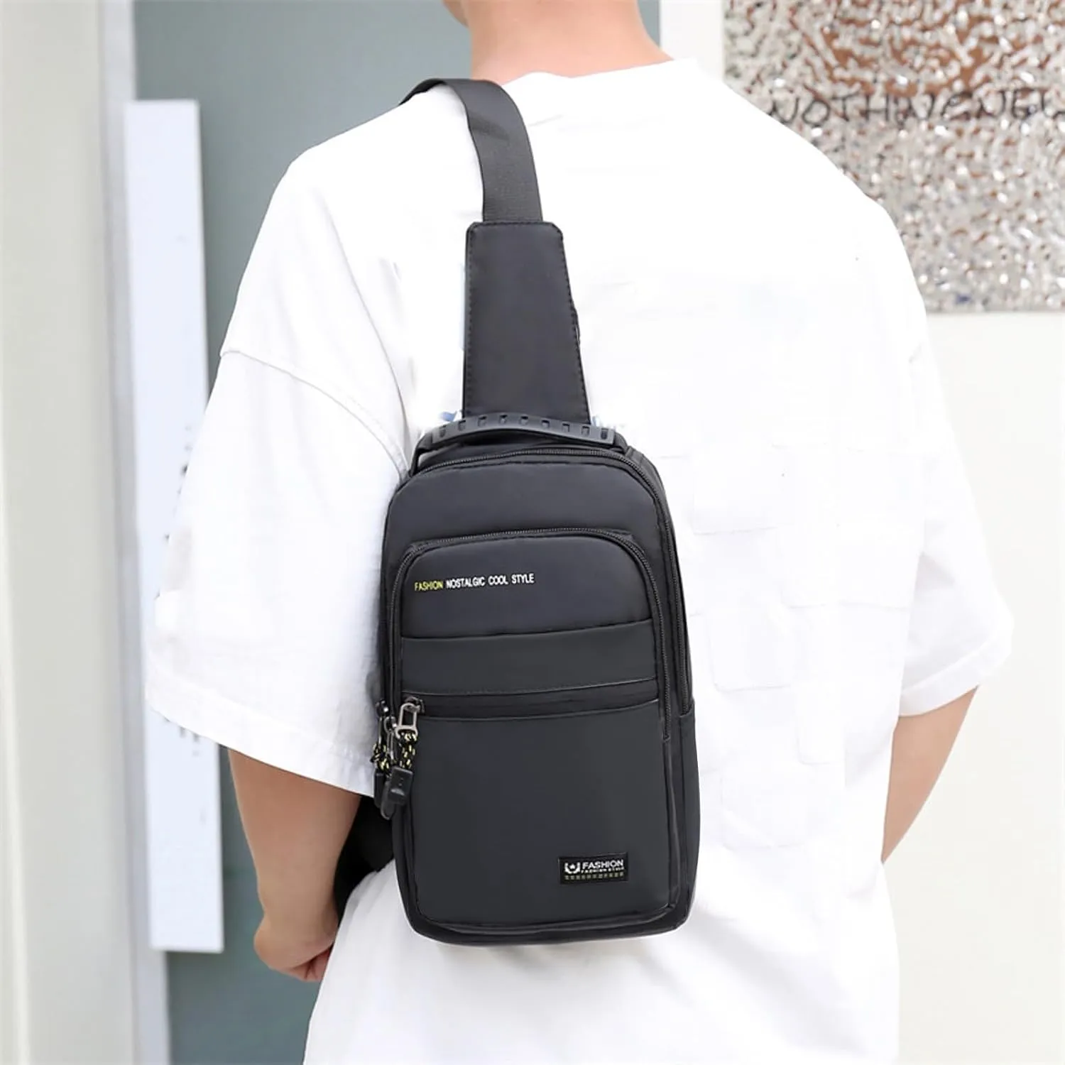 Portable Multifunctional Messenger Bag for Women, Lightweight Outdoor Sports Shoulder Bag for Travel Hiking or Walking