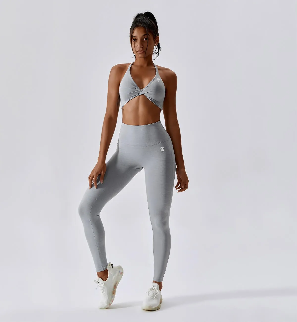 Revive Halter Neck Twist Sports Bra-White Smoke