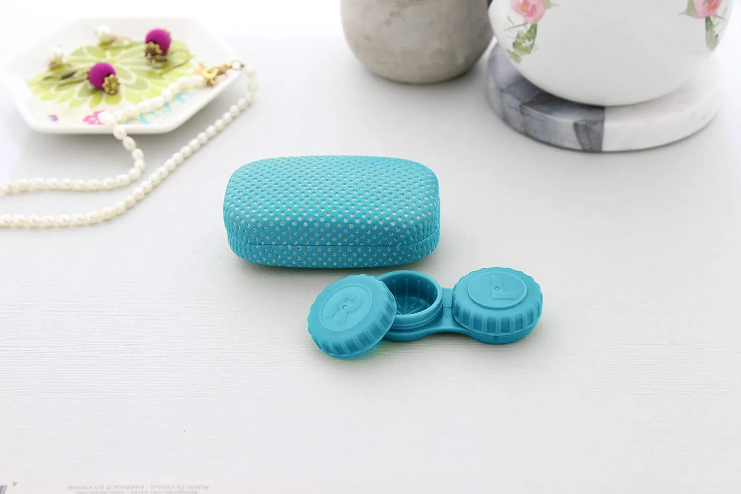 Ron's Optical Hard Turquoise and White Polka Dot with Interior Mirror Contact Lens Travel Case