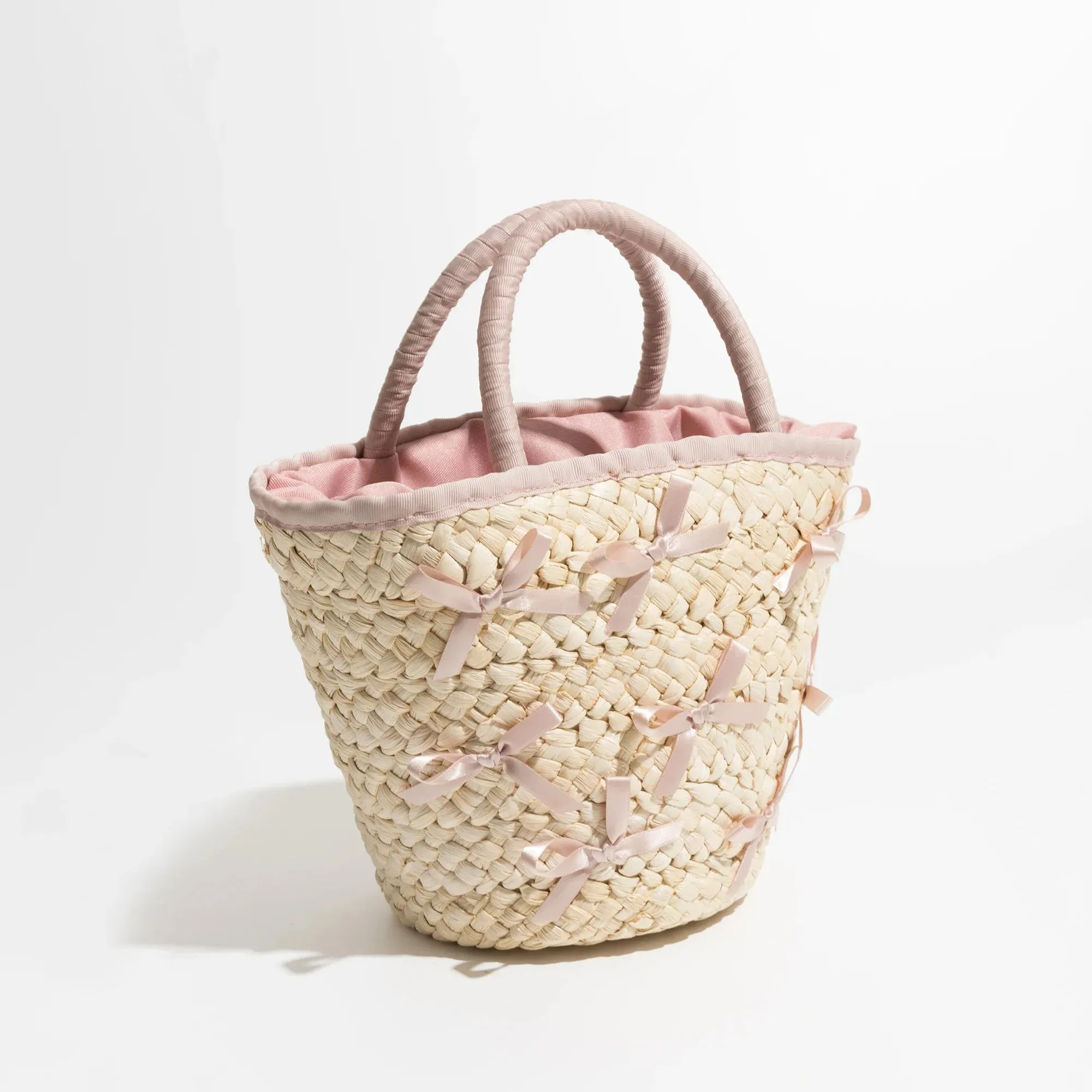 Shelby Bow Knot Applique Straw Totes