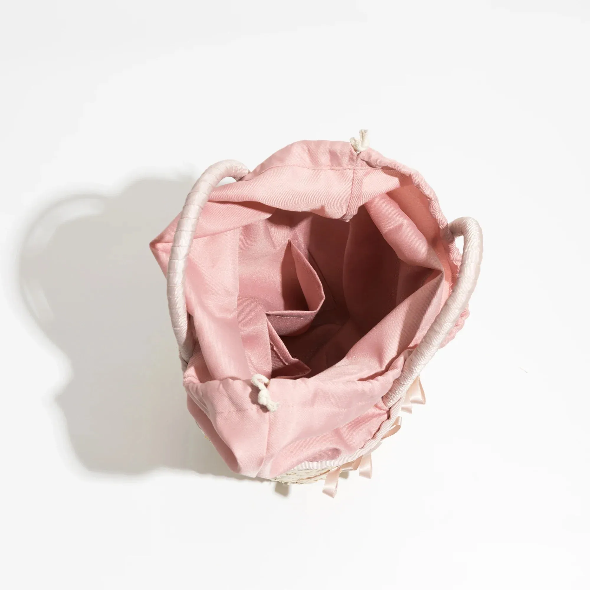 Shelby Bow Knot Applique Straw Totes
