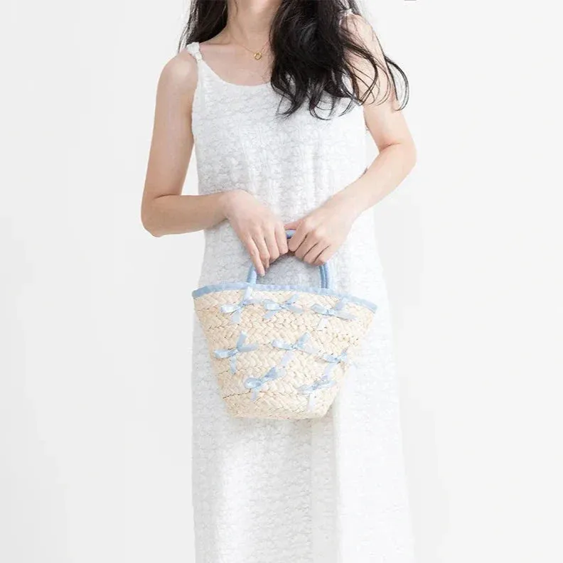 Shelby Bow Knot Applique Straw Totes