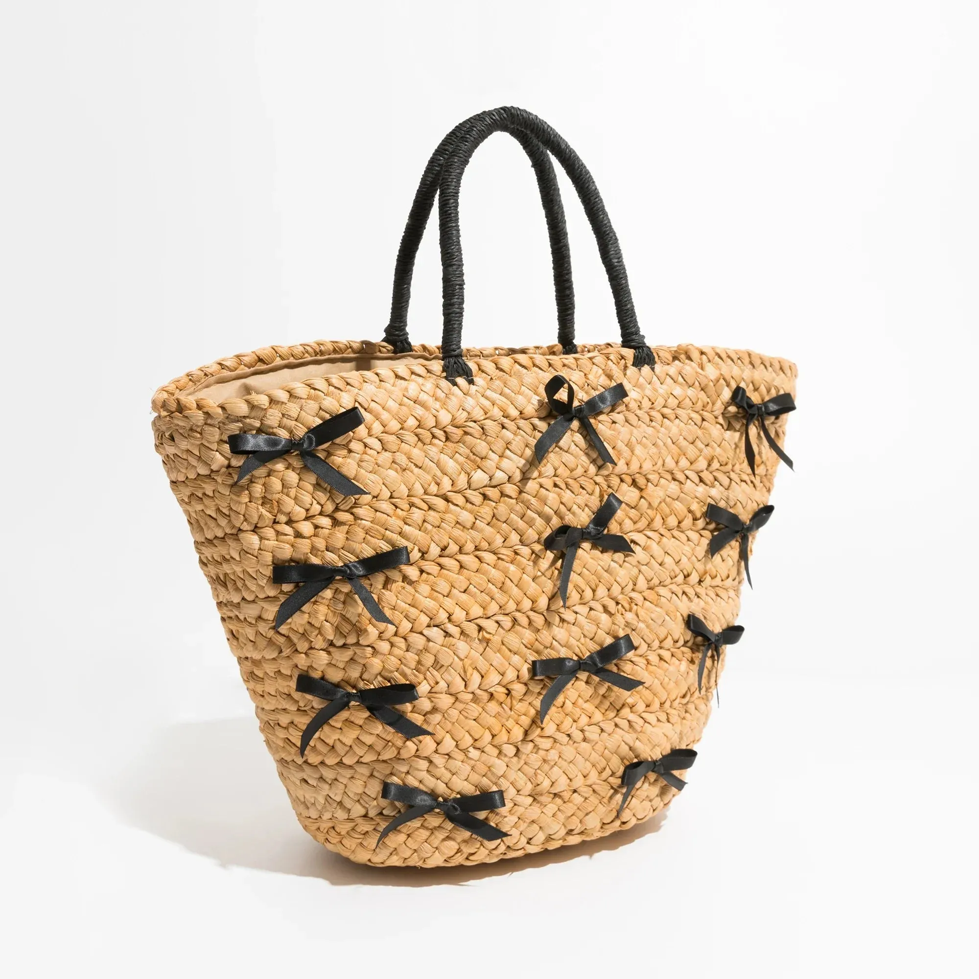 Shelby Bow Knot Applique Straw Totes