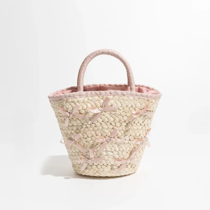 Shelby Bow Knot Applique Straw Totes