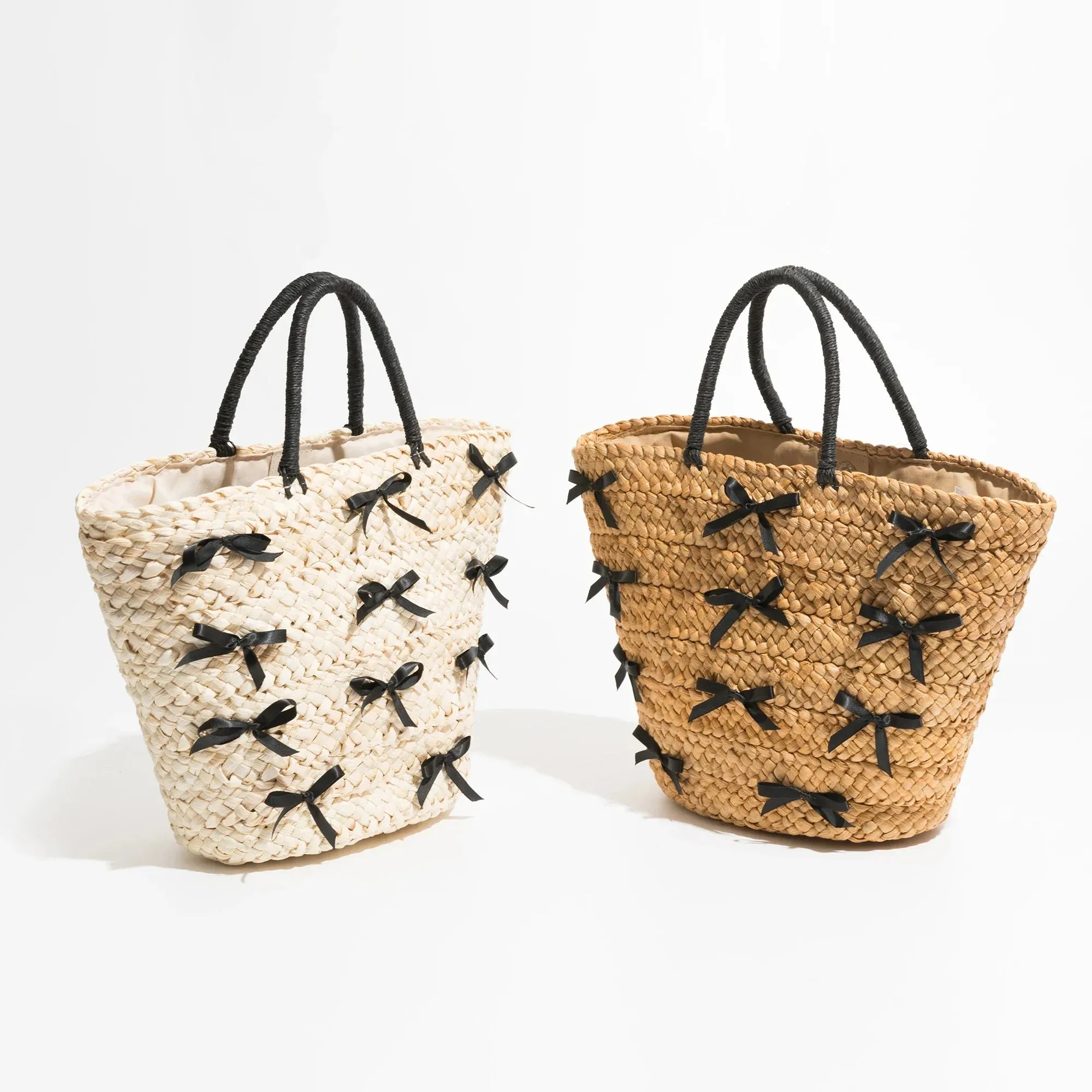 Shelby Bow Knot Applique Straw Totes