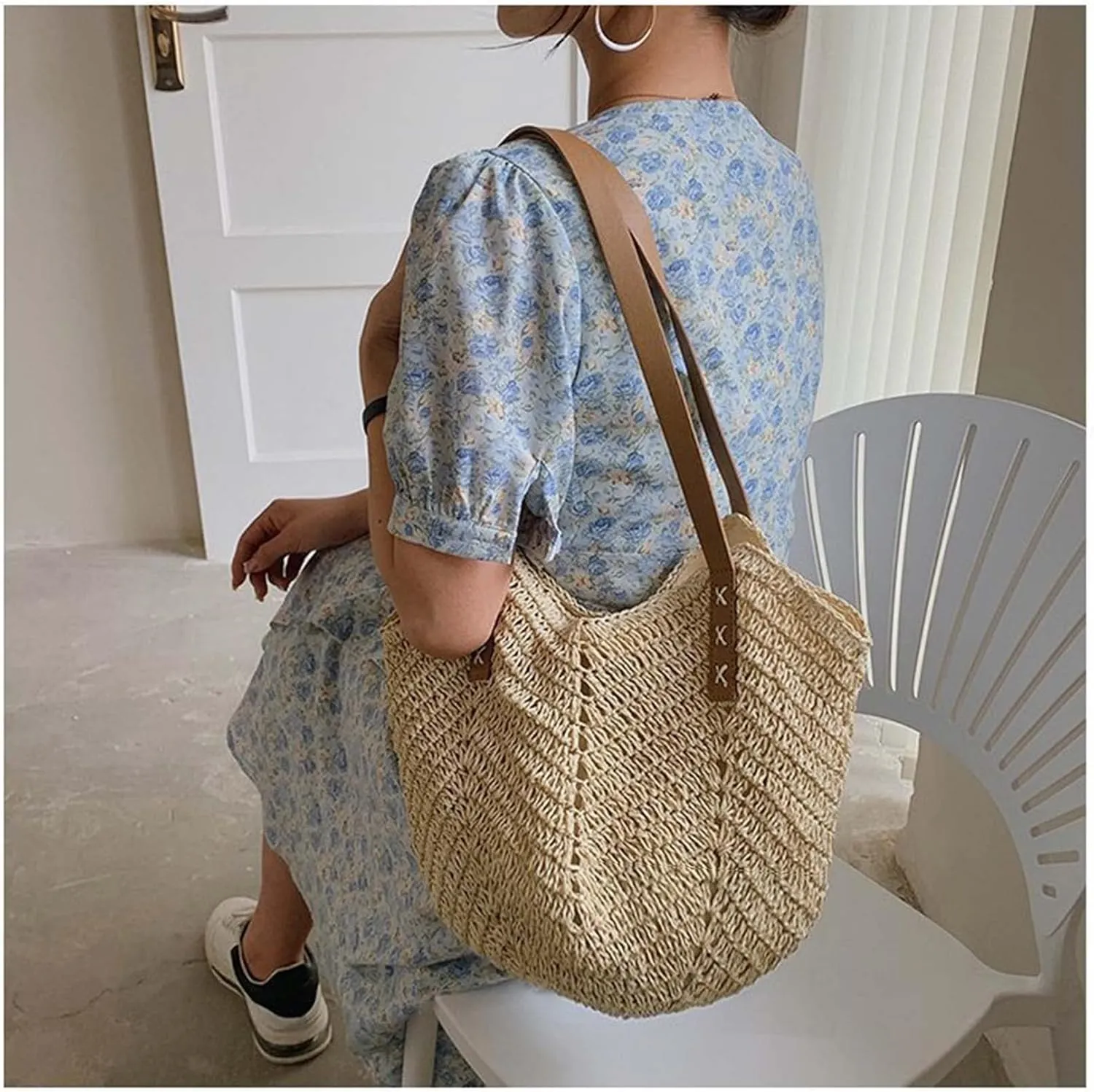 Straw Beach Bags for Women Summer Beach Tote Bag With Zipper Large Soft Woven Straw Shoulder Summer Vacation Purse