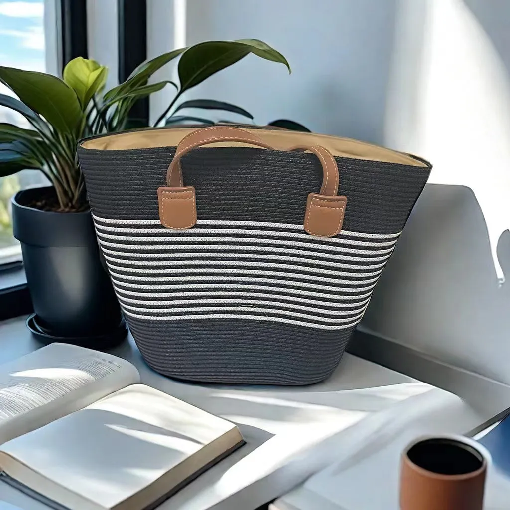 Straw woven bag tote bag