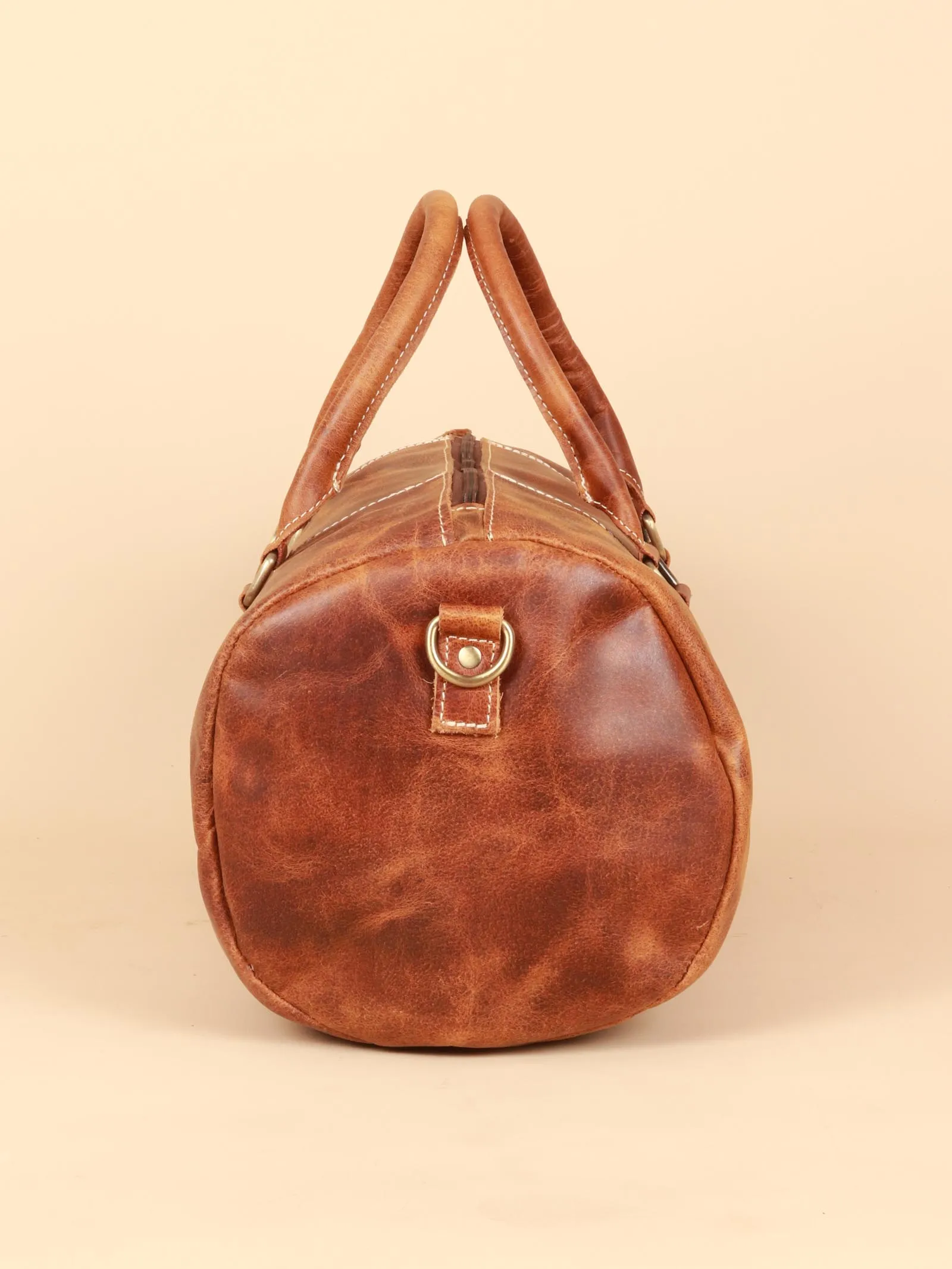 TAN & BROWN TRAVEL/GYM BAG