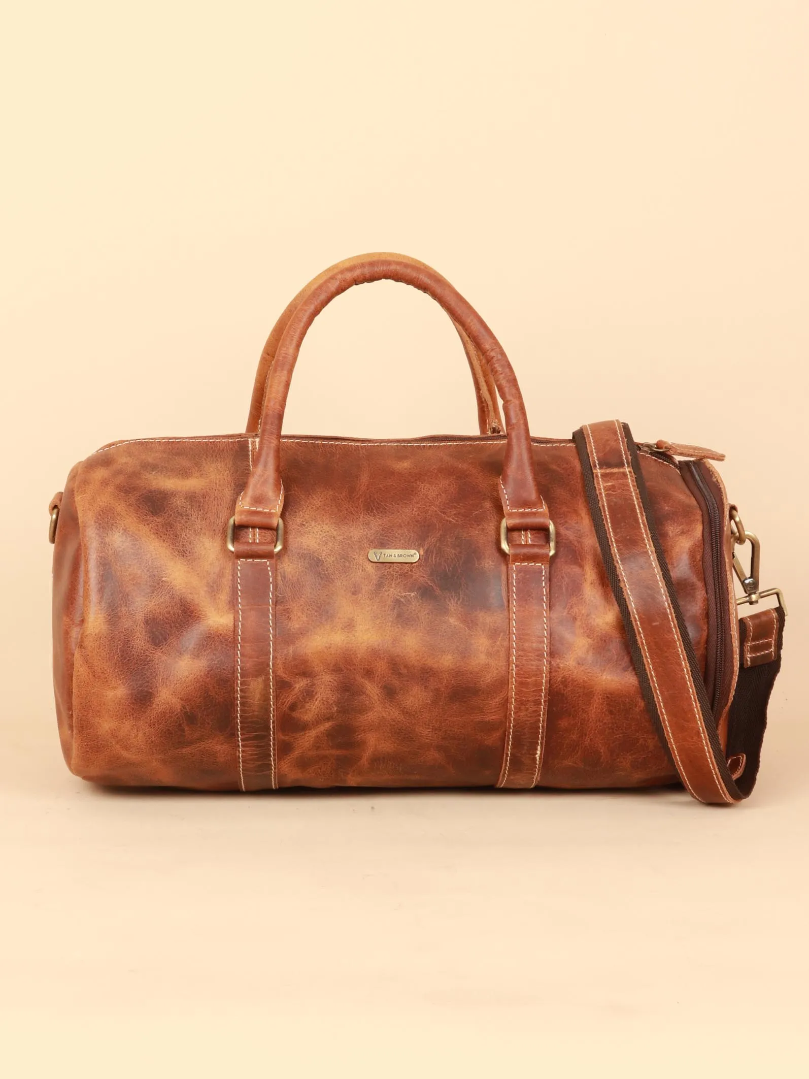 TAN & BROWN TRAVEL/GYM BAG