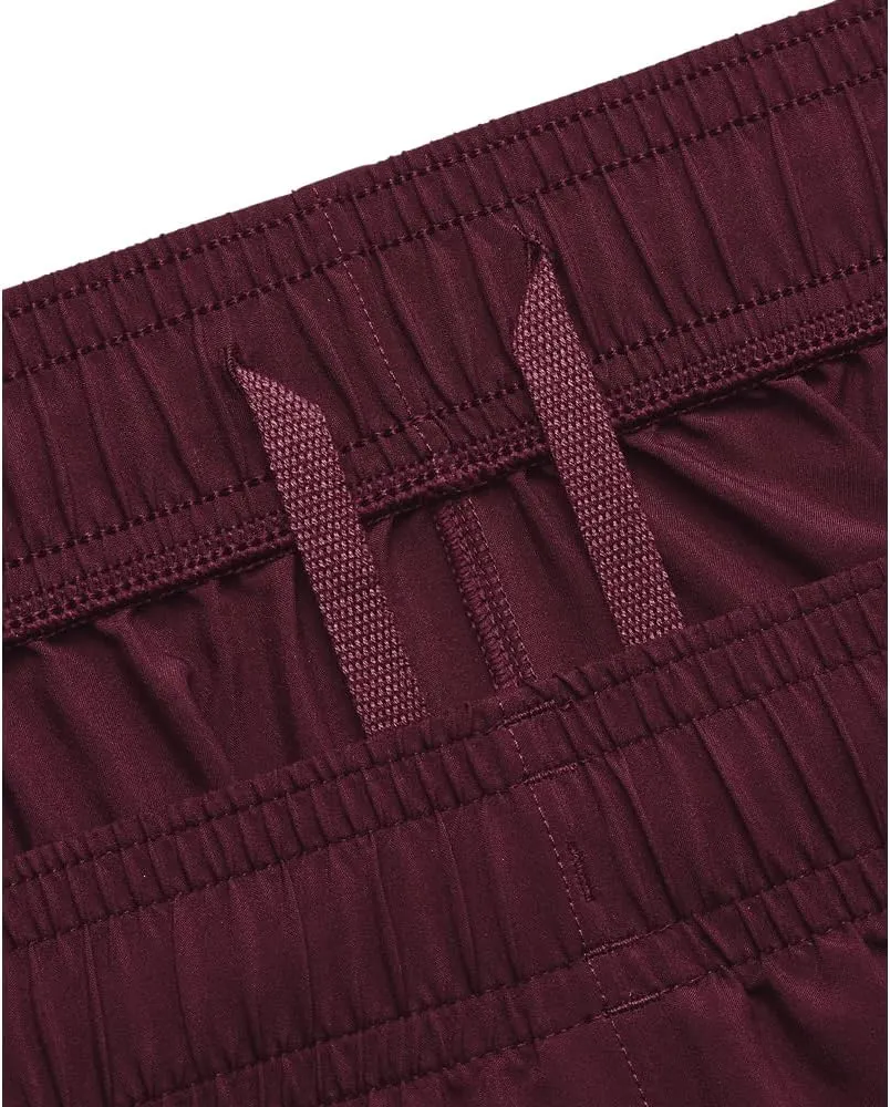 Under Armour Men's Woven 7" Shorts