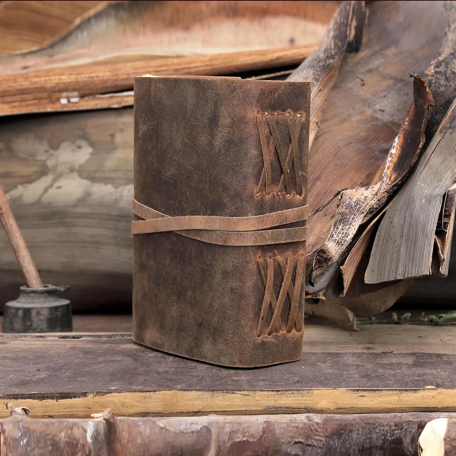 VINTAGE STYLE LEATHER JOURNAL