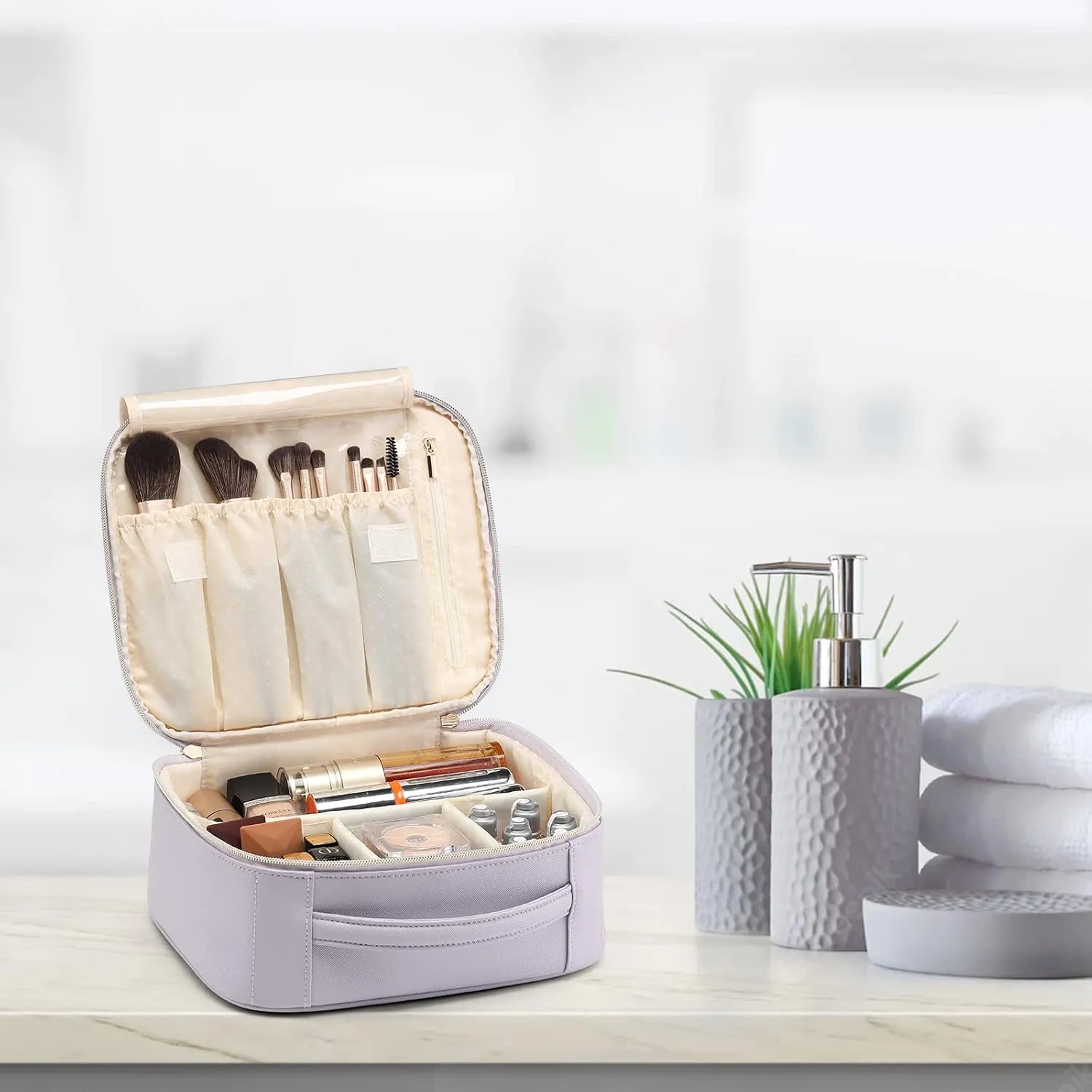 Vlando Makeup Bag Travel Cosmetics Bag Faux Leather Make up Bag Portable Artist Storage Bag with Adjustable Dividers for Cosmetics Makeup Brushes, Girls, Women, Friends Gifts Purple