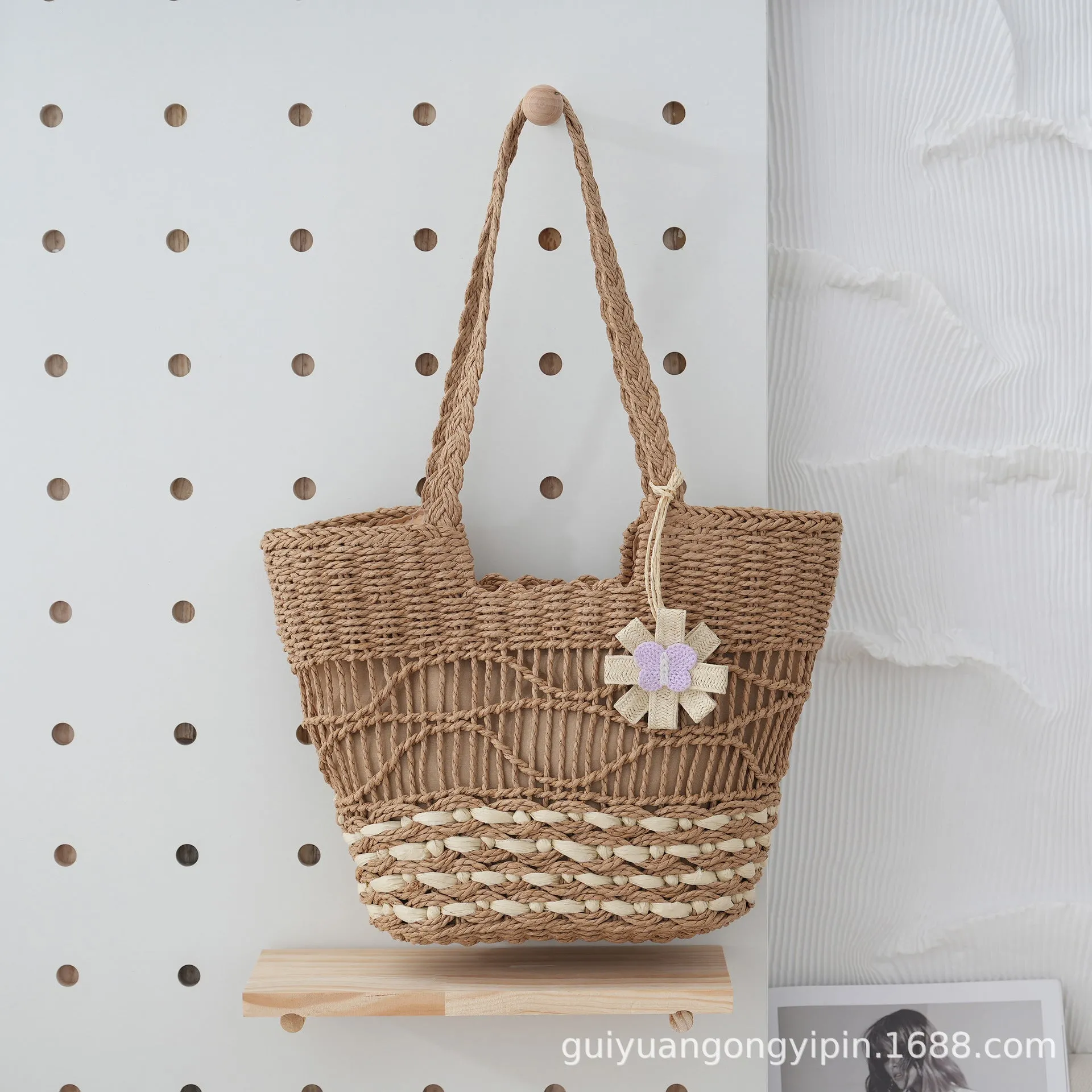 VLOVELAW Woven Straw Shoulder Bag Versatile Large Capacity Tote Bag with Lining Hollow HAILANG Corrugated Summer Beach Women's Bag
