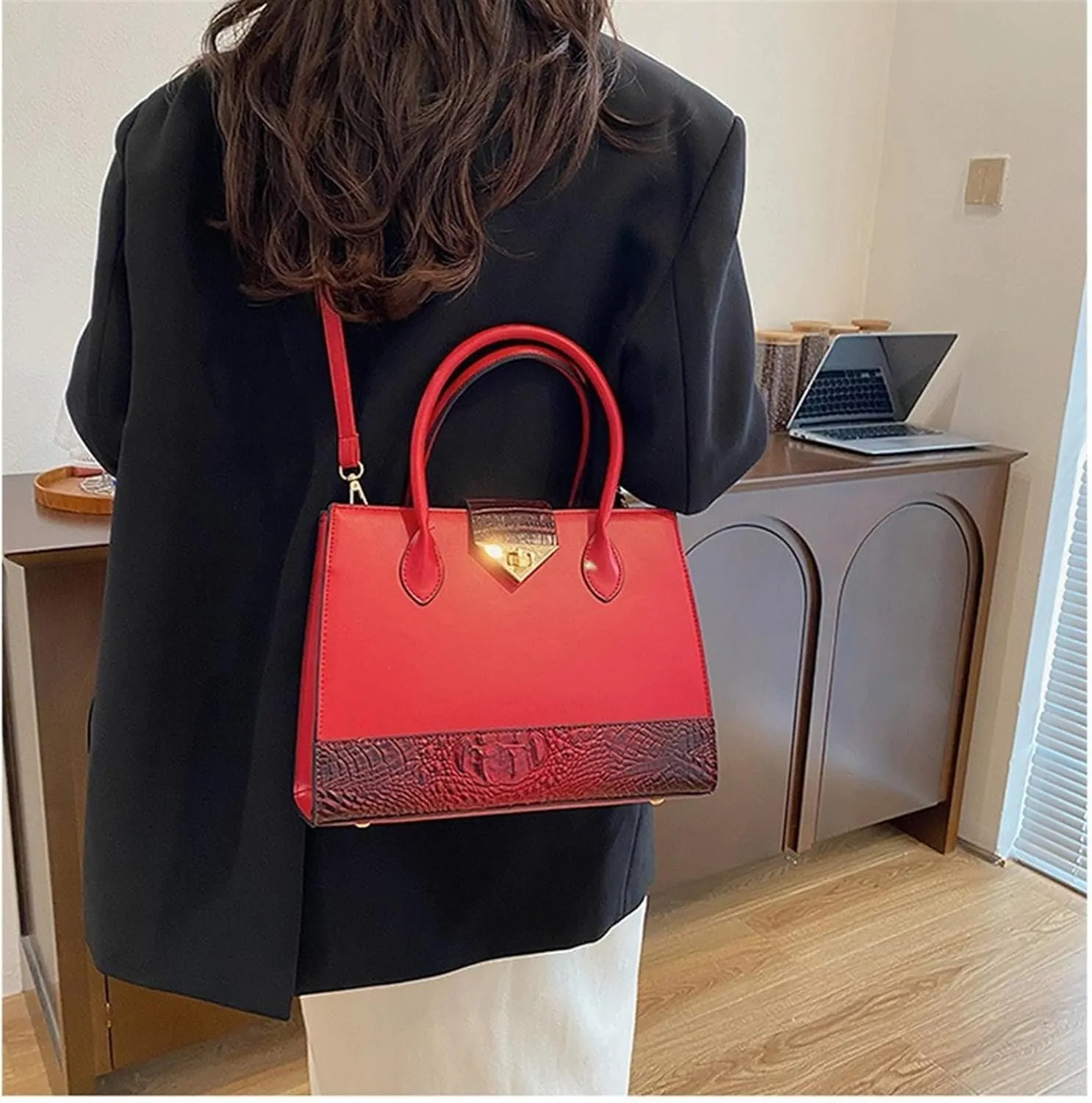 Women's Crocodile Tote Bag One-shoulder Straddle Handbag