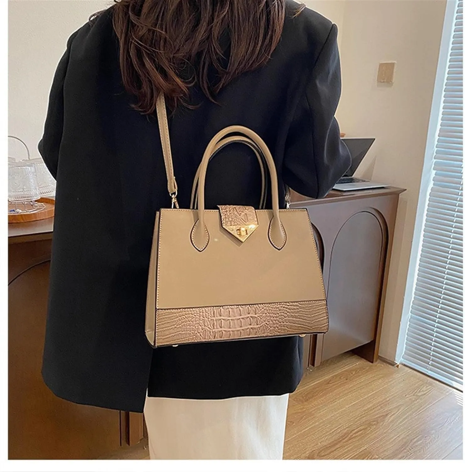 Women's Crocodile Tote Bag One-shoulder Straddle Handbag
