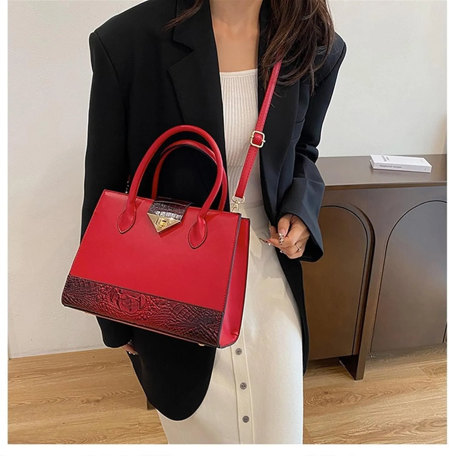 Women's Crocodile Tote Bag One-shoulder Straddle Handbag