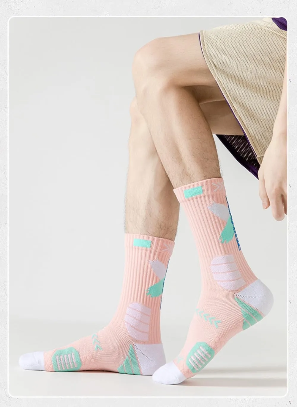 YWSLRC 5 Pairs Men's Athletic Crew Socks Performance Thick Cushioned Sport Basketball Running Training Compression Sock